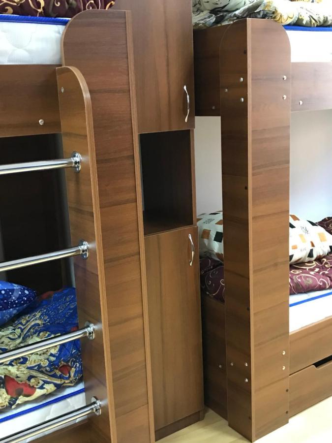 Міни-Хостел Родинного Типу Dubai Ужгород Екстериор снимка